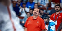 Ξέσπασμα Αταμάν κατά FIBA και... αποθέωση για Όσμαν!