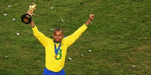 gilberto-silva.jpg
