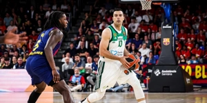 sloukas.jpg
