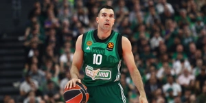 sloukas.jpg