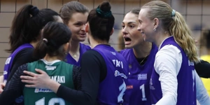 volleyball women.jpg