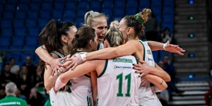 volleyball women.jpg