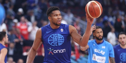 Eurobasket: Το εκπληκτικό coast to coast του Γιάννη στην πρώτη περίοδο της αναμέτρησης με την Τουρκία (vid) antetokounmpo.jpg