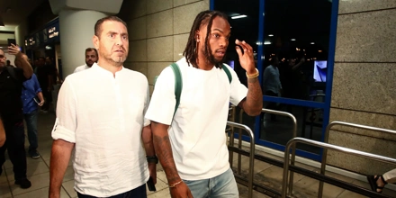 Σάντσες: «Σπουδαία ομάδα ο Παναθηναϊκός, να βοηθήσω να κατακτήσουμε τίτλους» (vid) sanches2.jpg