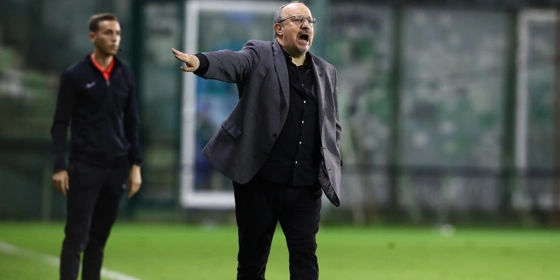 Μπενίτεθ: «Οι παίκτες έδωσαν τα πάντα και έπαιξαν καλό ποδόσφαιρο ανά διαστήματα»