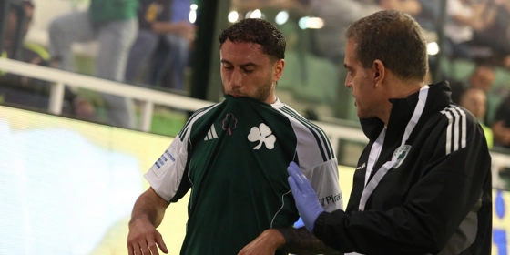 Πρόβλημα με Καλάμπρια, ο Ιταλός έγινε αναγκαστική αλλαγή στο 11'!