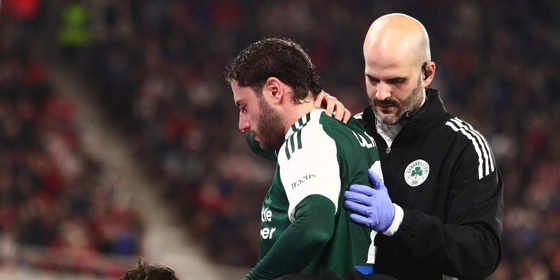 Παναθηναϊκός: Aγωνία για Καλάμπρια, έφυγε από το γήπεδο με φορείο και κολάρο!