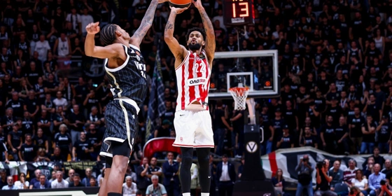 Euroleague: Ο εκπληκτικός Καρ «ξέρανε» τον Ολυμπιακό με φοβερό buzzer beater (vid)