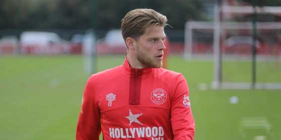 Ο Παναθηναϊκός «τσεκάρει» προσεκτικά τον Ματίας Γένσεν της Μπρέντφορντ για το «8»