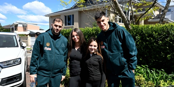 Παναθηναϊκός Aktor: Όμορφη κίνηση από τους «πράσινους», έδωσαν μεγάλη χαρά σε μικρά παιδιά (vids)
