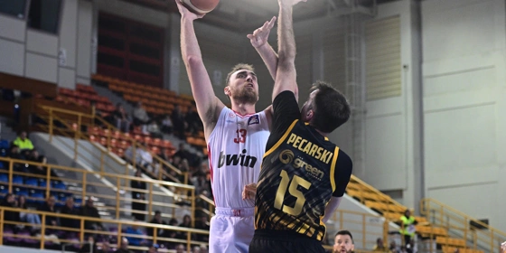 Final-8: Εύκολη πρόκριση του Ολυμπιακού στα ημιτελικά