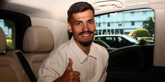 Παναθηναϊκός: Έφτασε στην Αθήνα ο Πάντοβιτς