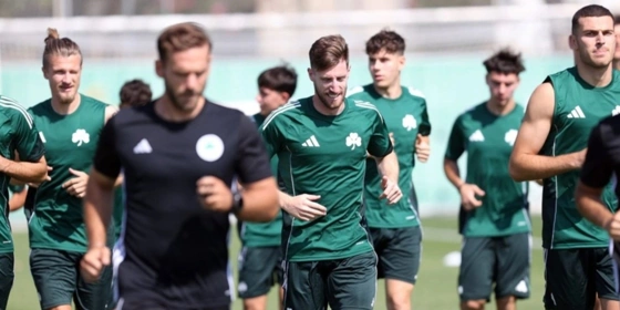 Ξεκίνησε η προετοιμασία για Ρέιντζερς, ο Ρουί Βιτόρια έριξε το βάρος στην κυκλοφορία της μπάλας