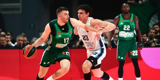 Παναθηναϊκός Aktor: Το φοβερό κάρφωμα του Ρογκαβόπουλου στο ματς με την Εφές (vid)