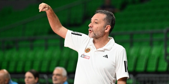 Σερέλης: «Η ομάδα προσπαθεί να αφομοιώσει το στυλ που θέλουμε σε άμυνα και επίθεση»