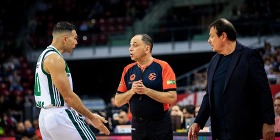 Το τριπλό διαιτητικό «έγκλημα» που έκρινε το ματς με την Χάποελ (vids)