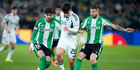 Παναθηναϊκός: Σφαγή στο «Λα Καρτούχα», καθαρό φάουλ και υποψία για οφσάιντ στο δεύτερο γκολ της Μπέτις!