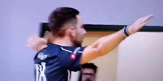 ΟΦΗ: Εκτός αποστολής ο παίκτης που τραγούδησε υβριστικό σύνθημα κατά των οπαδών του Παναθηναϊκού