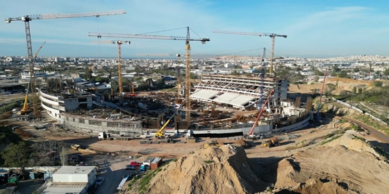 Βοτανικός: Αδιάκοπη δουλειά στο «πράσινο» εργοτάξιο (vid)