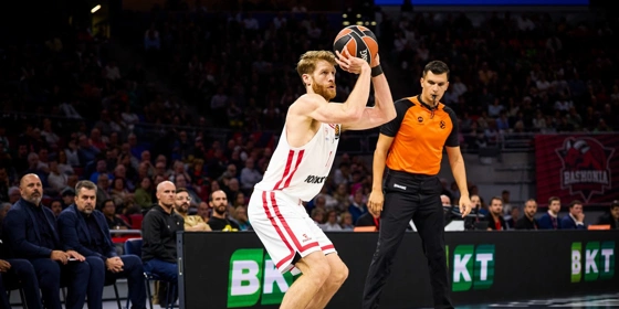 Το μήνυμα του Γουόκαπ στα ελληνικά: «H Ελλάδα είναι το σπίτι μου» (pic)