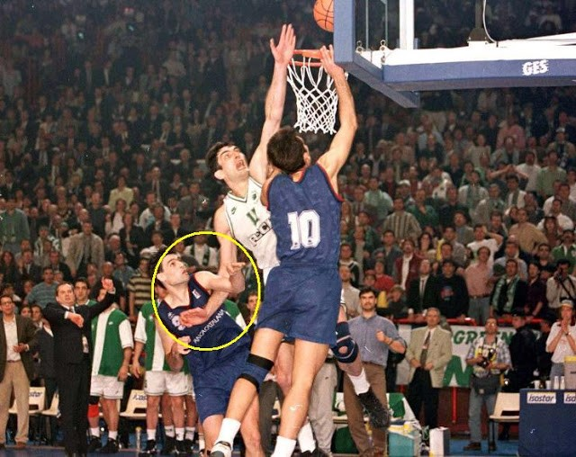 Το φάουλ πάνω στον Βράνκοβιτς