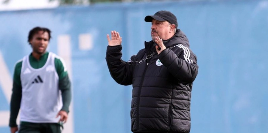 benitez.jpg