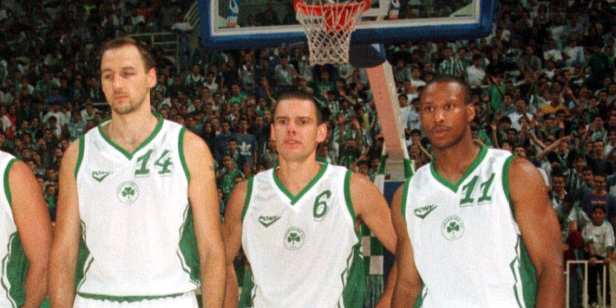 Ο Μπάιρον Σκοτ με την φανέλα του Παναθηναϊκού