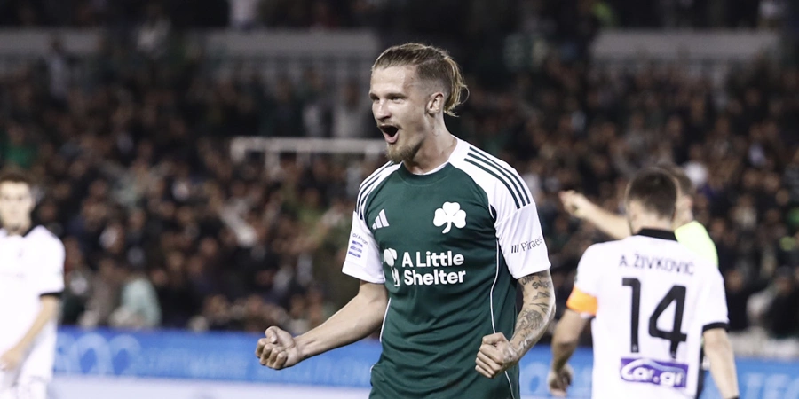 JEDVAJ.jpg Ο Τιν Γεντβάι με την φανέλα του Παναθηναϊκού