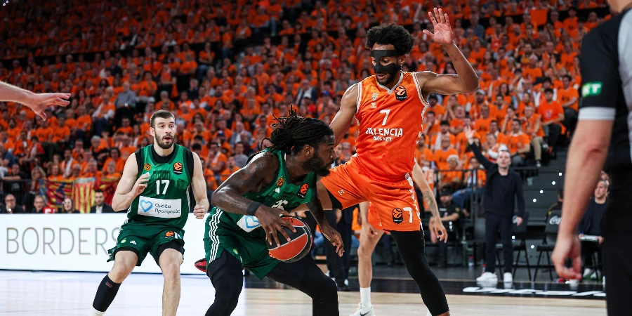 Ο Λεσόρ κατά την διάρκεια του Game 5 ανάμεσα σε Βαλένθια και Παναθηναϊκό AKTOR