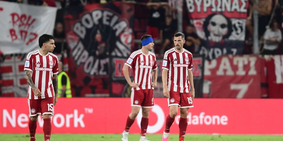 Απογοητευμένοι οι παίκτες του Ολυμπιακού