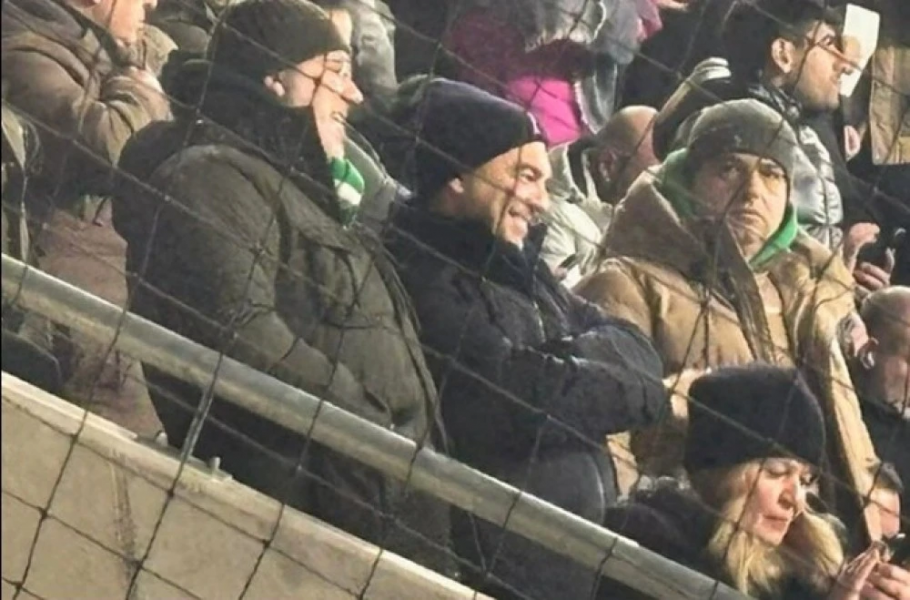 Ο Αλέξης Τσίπρας στο γήπεδο για το Φερεντσβάρος - Παναθηναϊκός